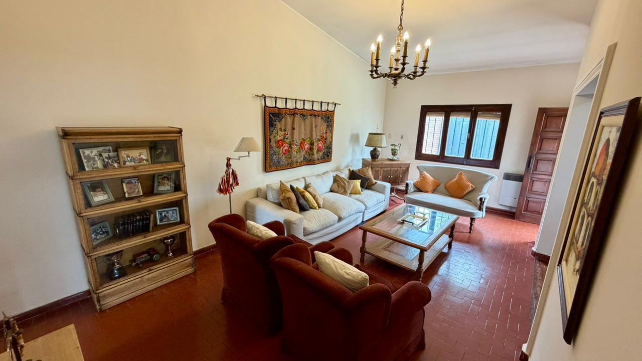 Foto de Venta Casa 3 Dormitorios Grand Bourg, imagen 3