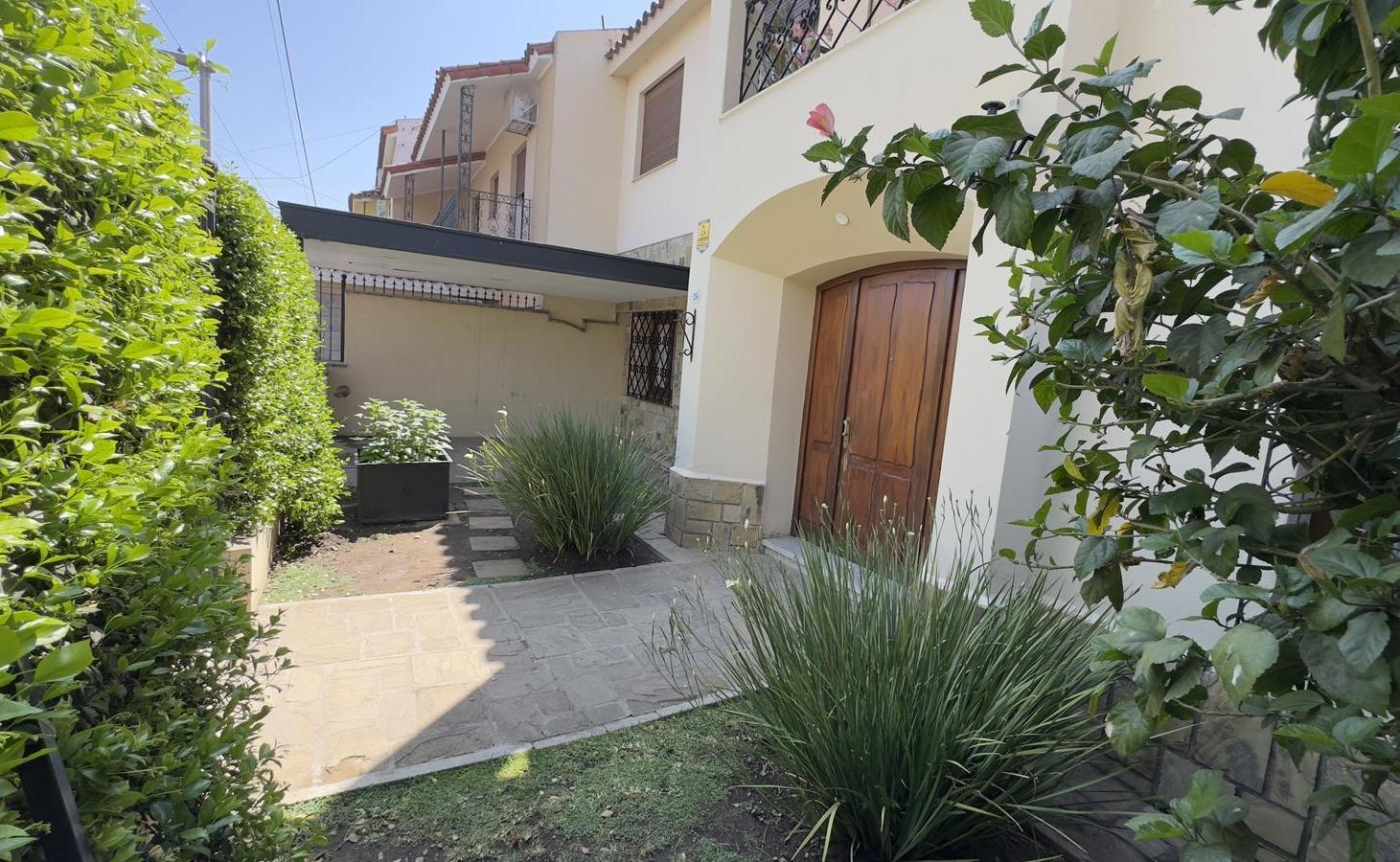 Foto de Venta Casa Zona Monumento Salta, imagen 1