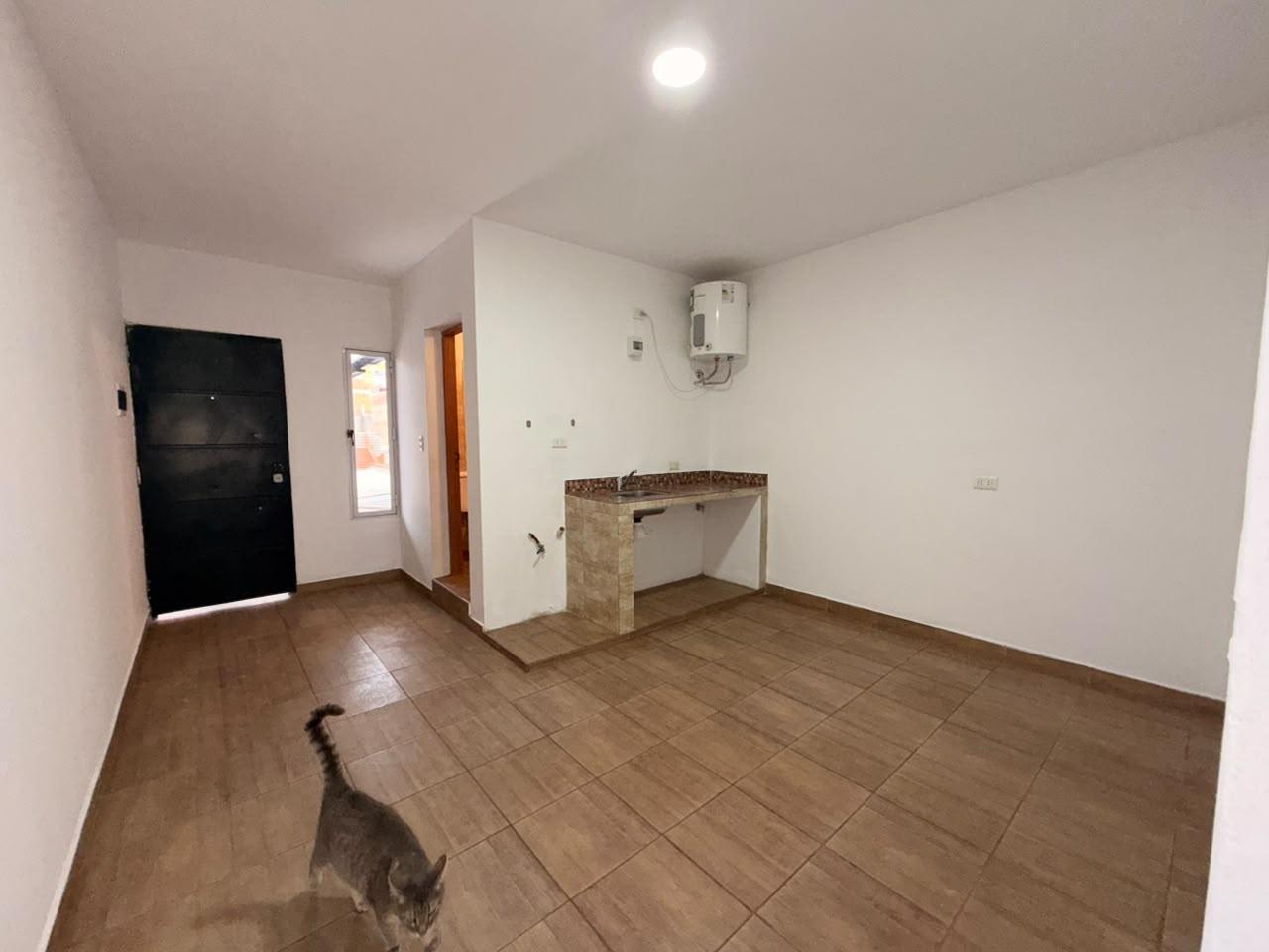Foto de Departamento de 1 dormitorio SIN EXPENSAS en Macrocentro, imagen 3