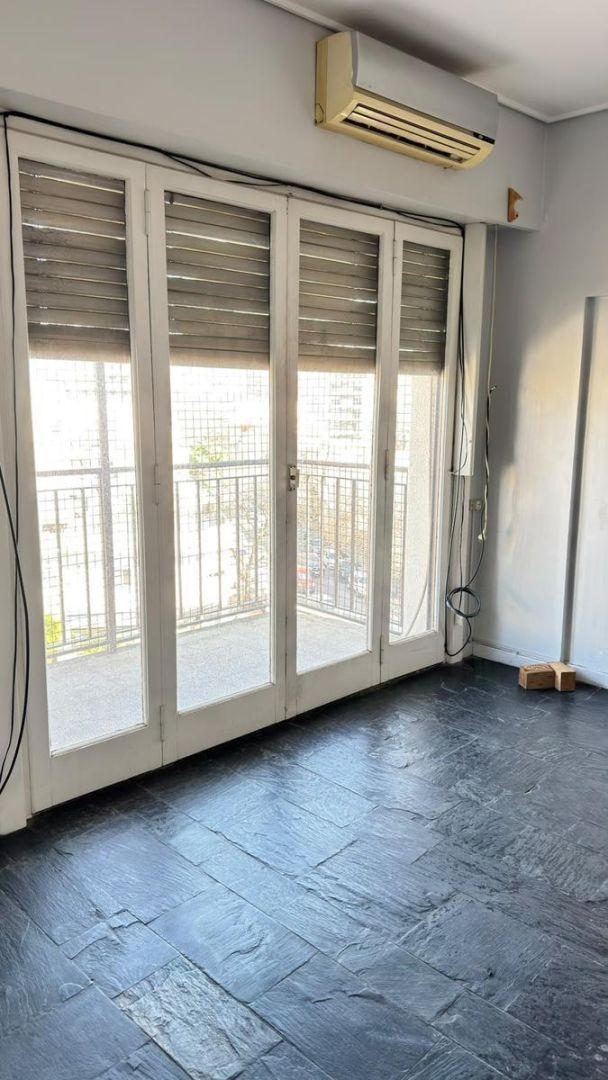 Foto de Departamento de tres ambientes en venta en villa crespo, imagen 4