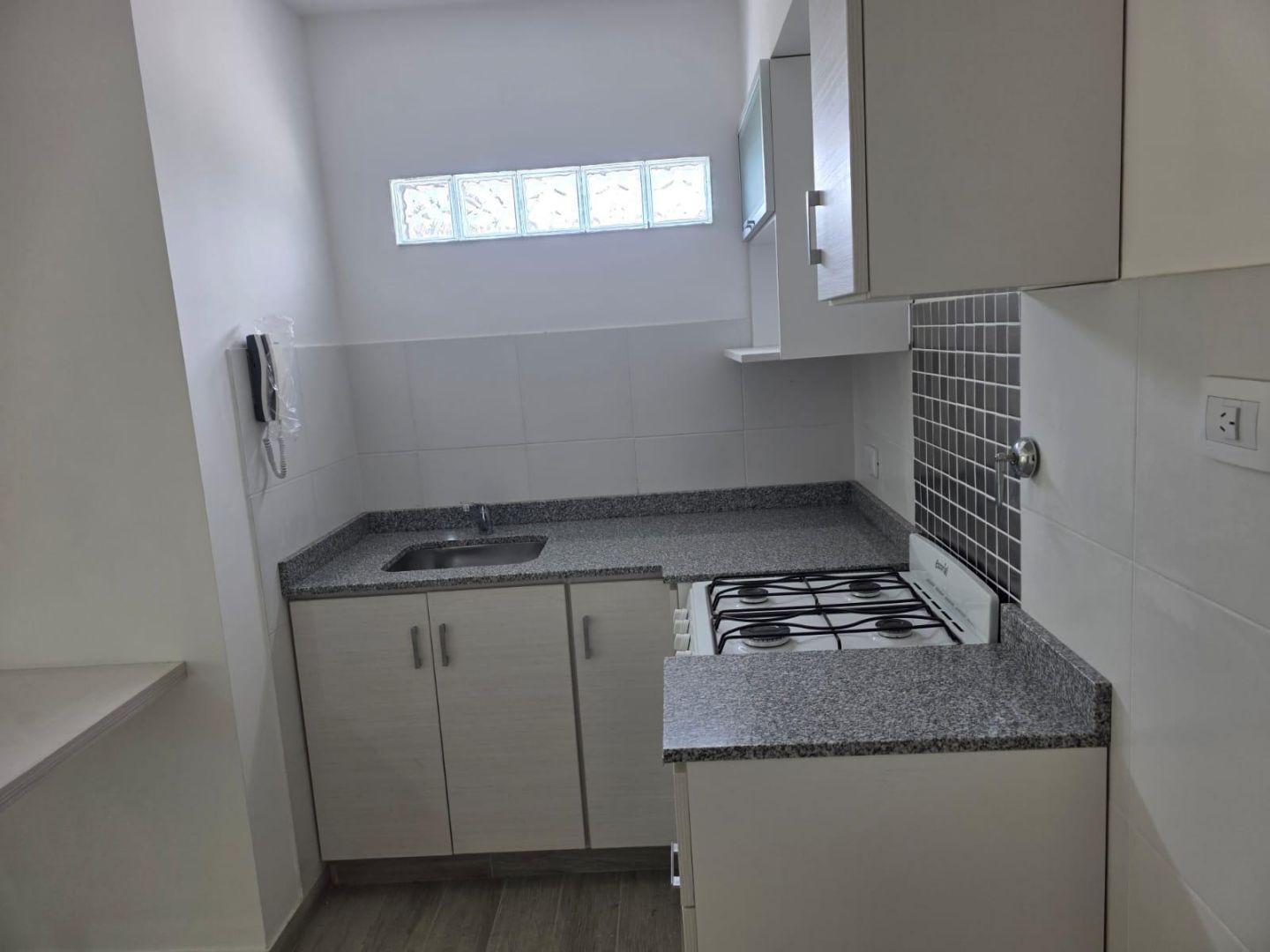 Foto de Departamento de dos ambientes en venta en Villa Luro, imagen 4