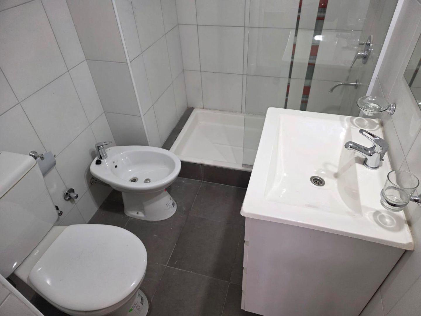 Foto de Departamento de dos ambientes en venta en Villa Luro, imagen 2
