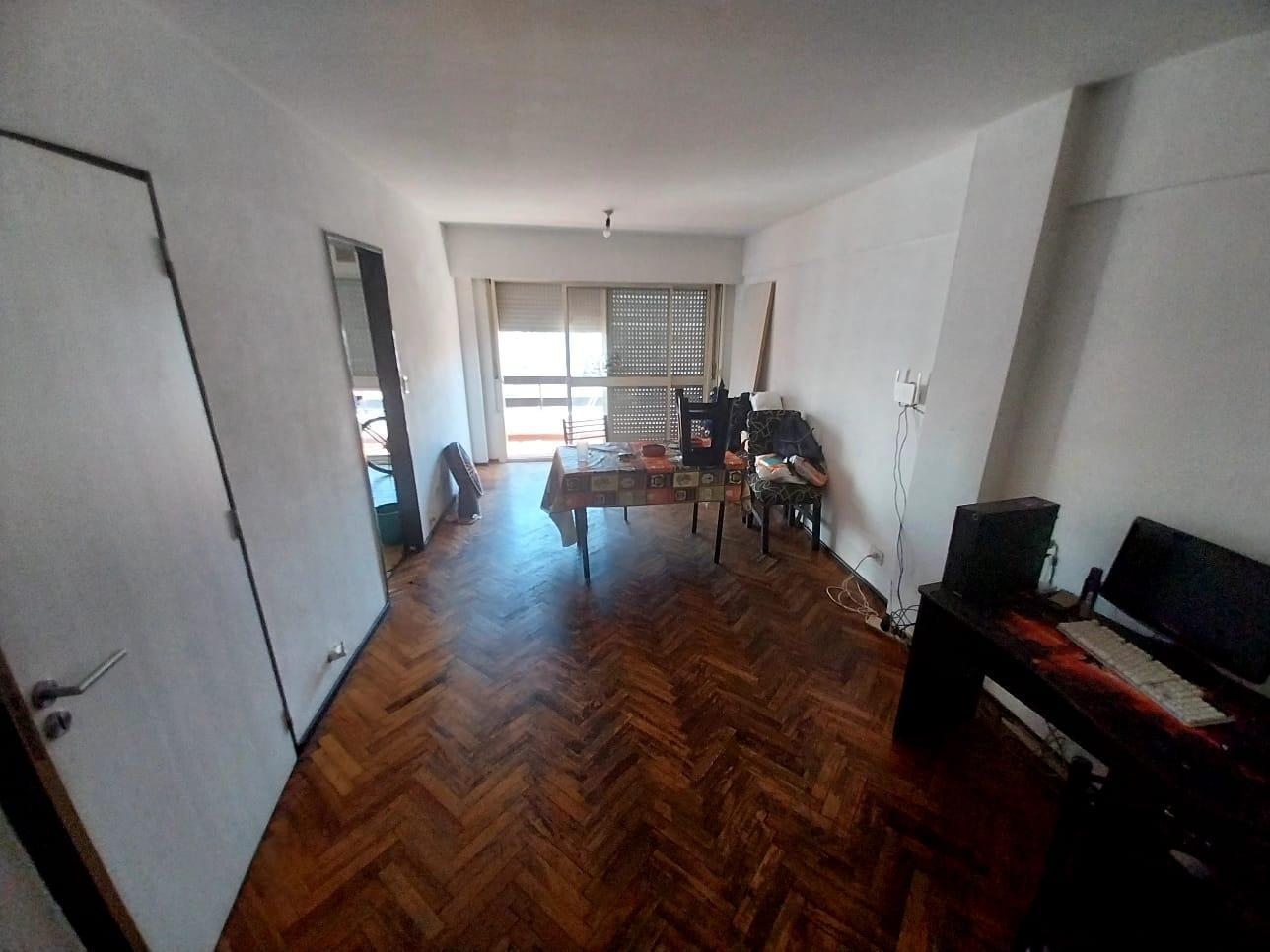 Foto de Barrio Martin, piso exclusivo, dto 2 dormitorios, frente con bacón., imagen 4