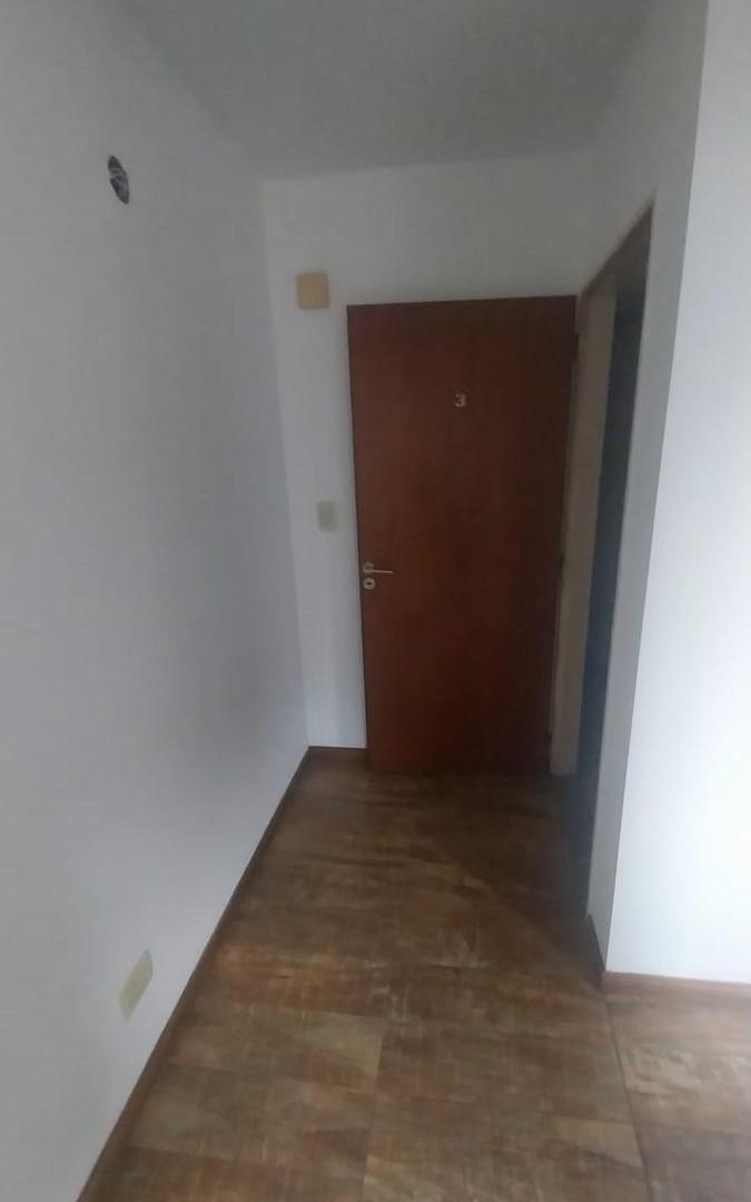 Foto de Departamento en 3 de Febrero 3400, 41 m2, radiadores.-, imagen 3