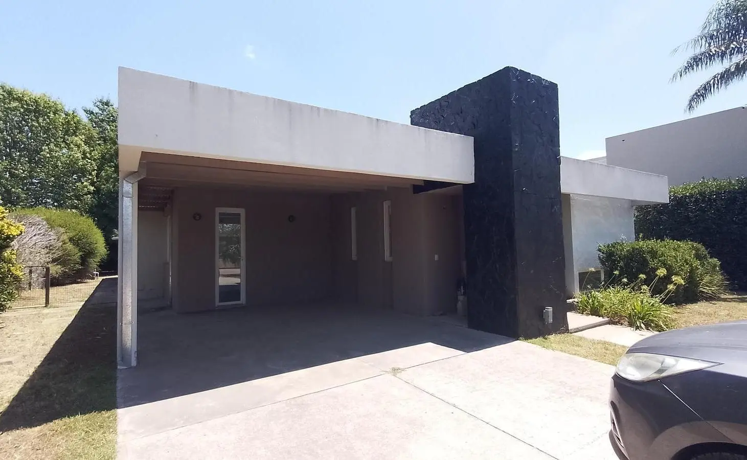 Casa en Barrio privado Miraflores, Funes, 3 dormitorios, pileta. 1