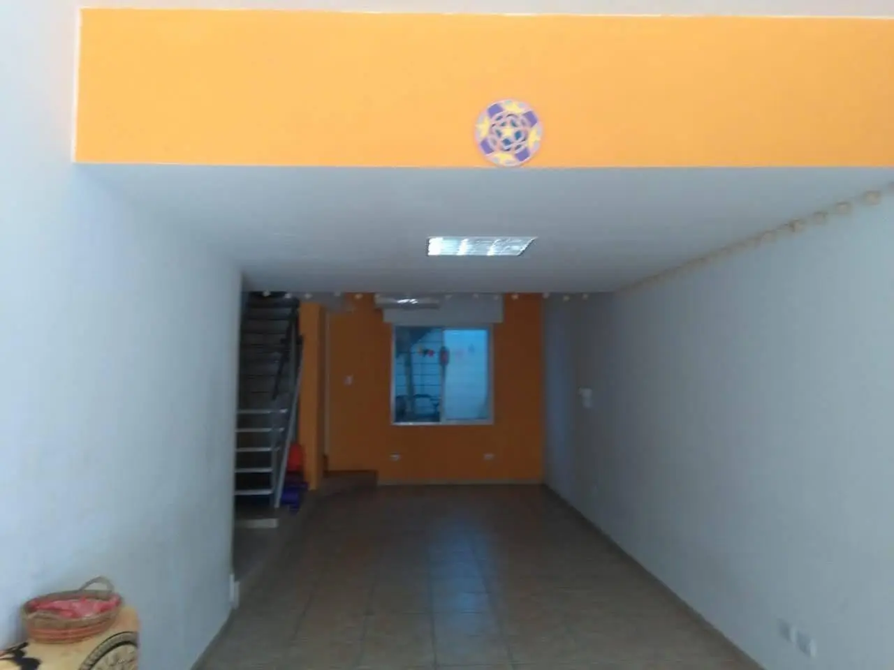 Cochabamba 1100, Local al frente, 75 m2. 2