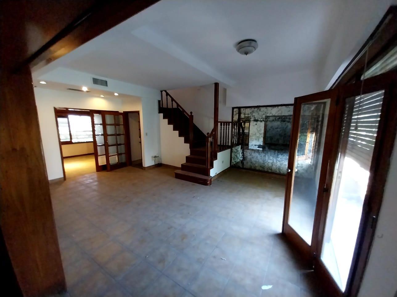 Foto de Casa en planta alta, 3 dormitorios, 270 m2., imagen 3