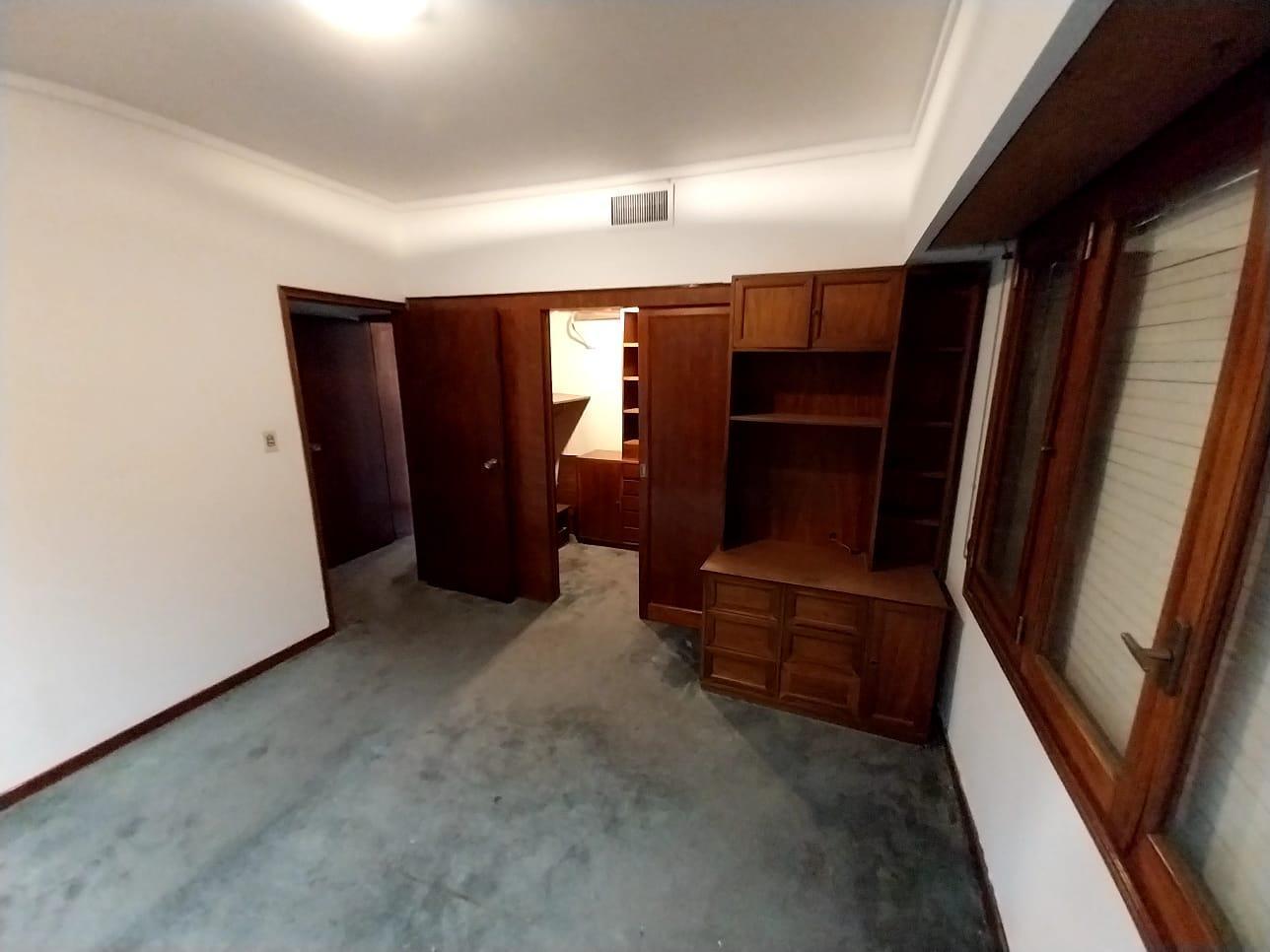 Foto de Casa en planta alta, 3 dormitorios, 270 m2., imagen 1