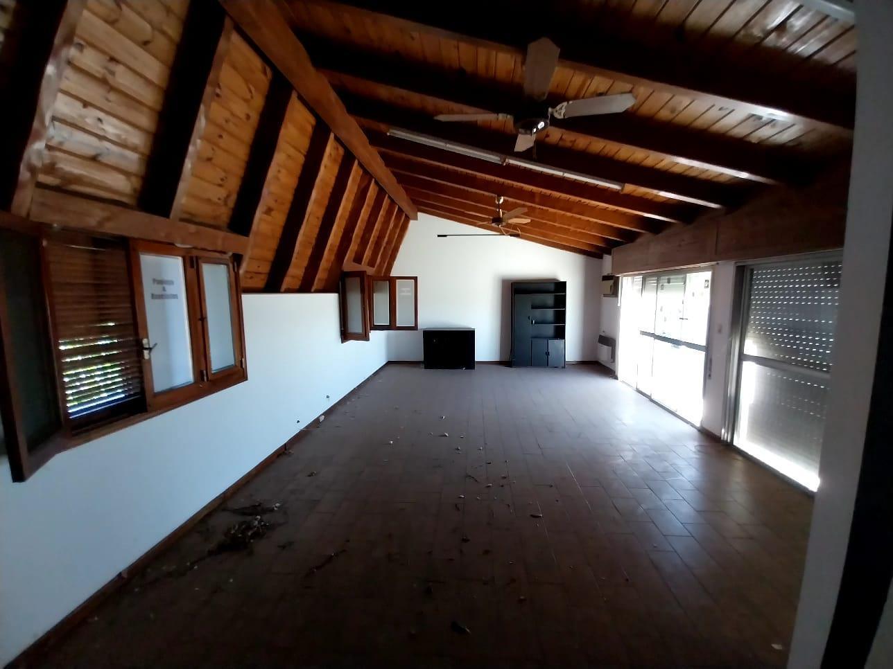 Foto de Casa en planta alta, 3 dormitorios, 270 m2., imagen 5