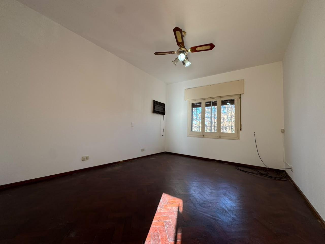 Foto de Venta Casa en Alberdi 2 dormitorios, imagen 1