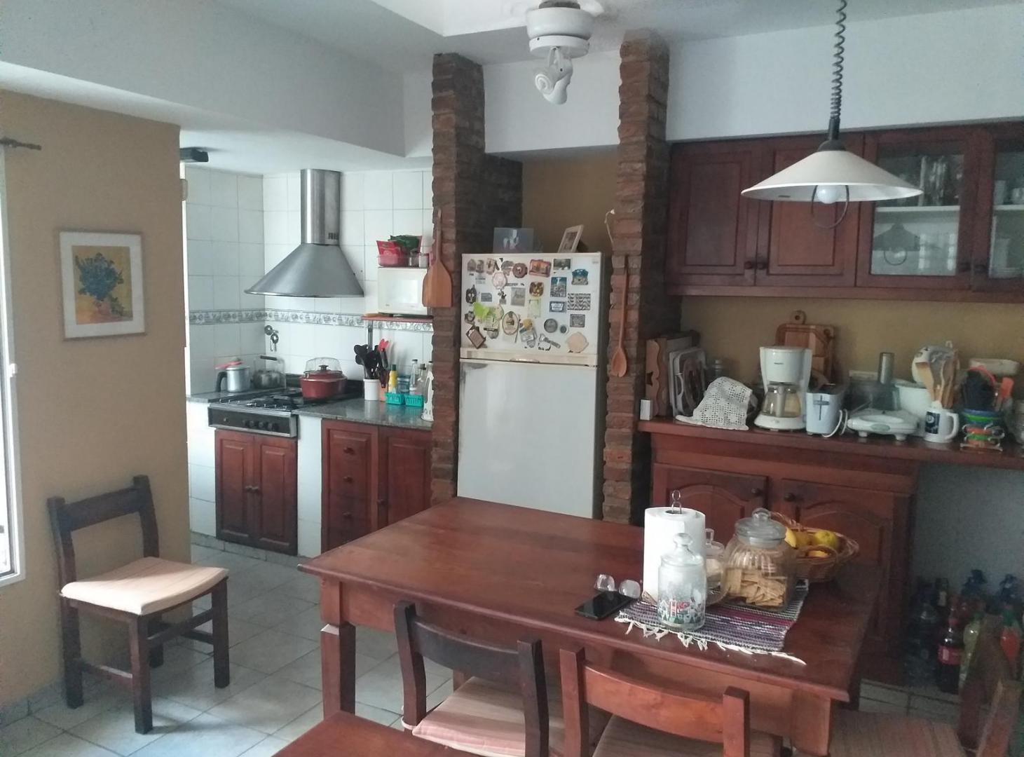 Foto de Santa Fe 3300, 174 m2 cub., cochera, quincho con parrillero, 2 patios.-,, imagen 4