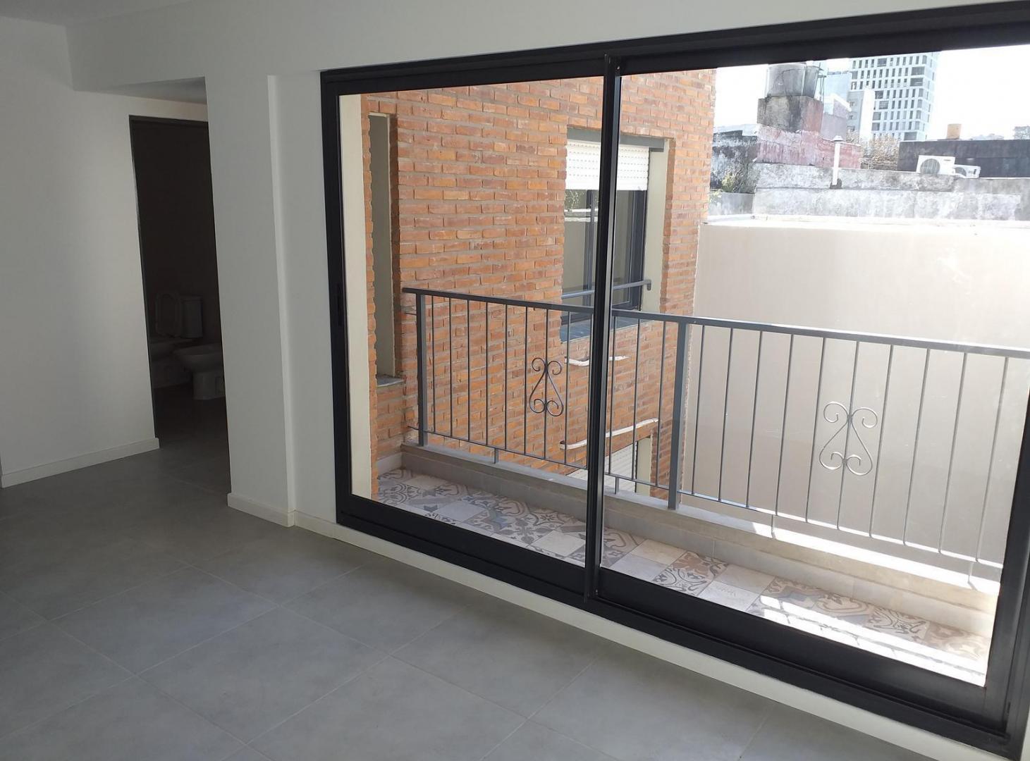 Foto de Departamento 1 dormitorio, 53 m2, Refineria., imagen 3