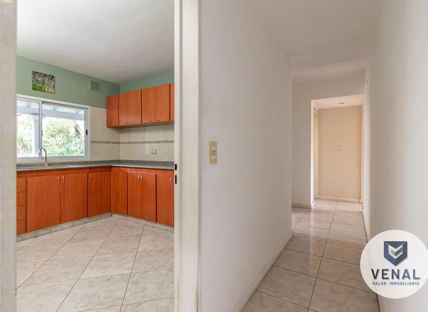 Venta Casa en Fincas de Maschwitz 5amb 3dorm 2baños, toilette, pileta, galería, parrilla, terraza 8