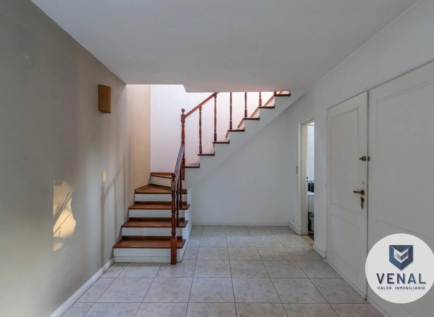 Venta Casa en Fincas de Maschwitz 5amb 3dorm 2baños, toilette, pileta, galería, parrilla, terraza 2