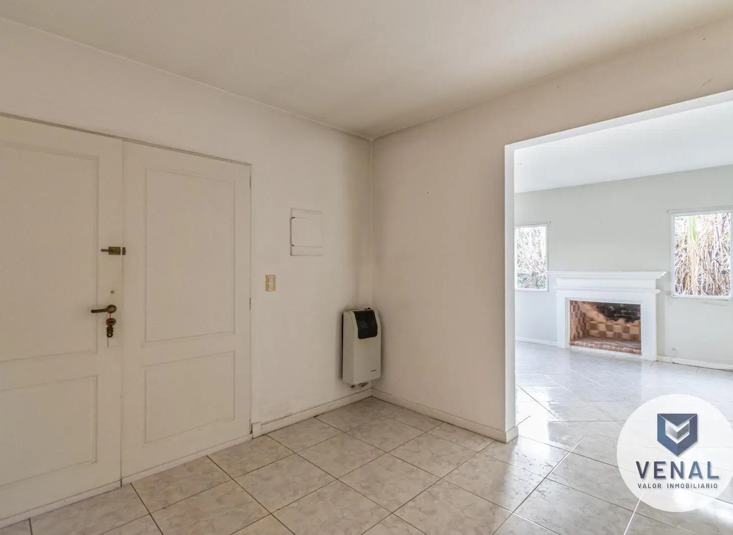 Venta Casa en Fincas de Maschwitz 5amb 3dorm 2baños, toilette, pileta, galería, parrilla, terraza 3