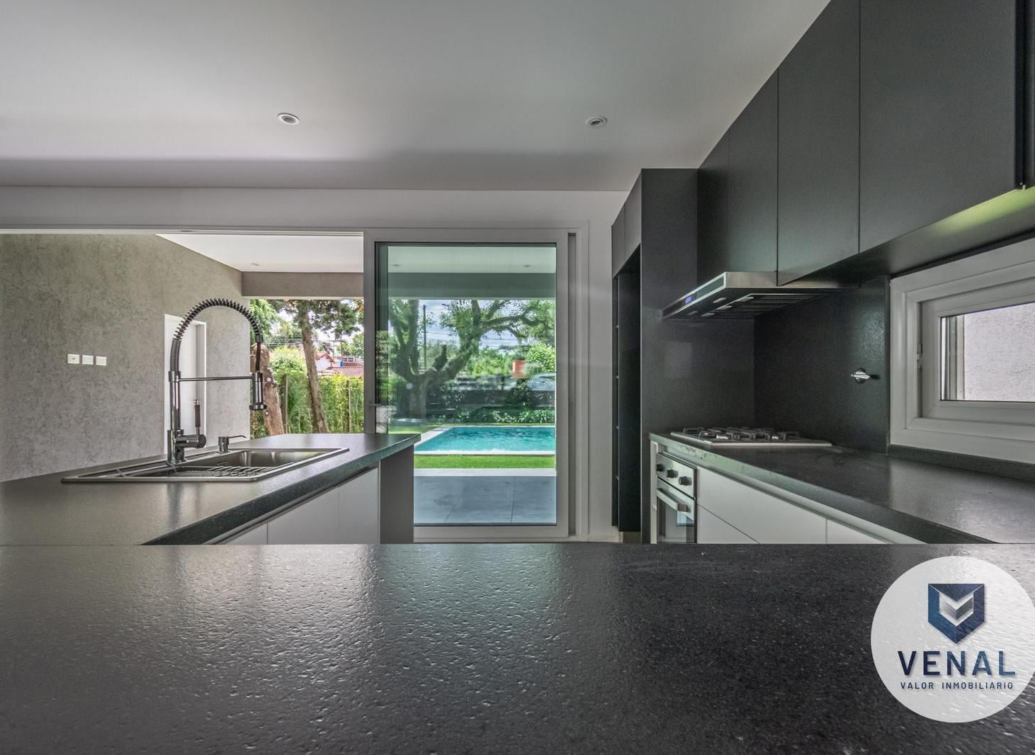 Foto de Casa Venta Tigre 4 ambientes, a estrenar con pileta, Complejo cerrado, imagen 2