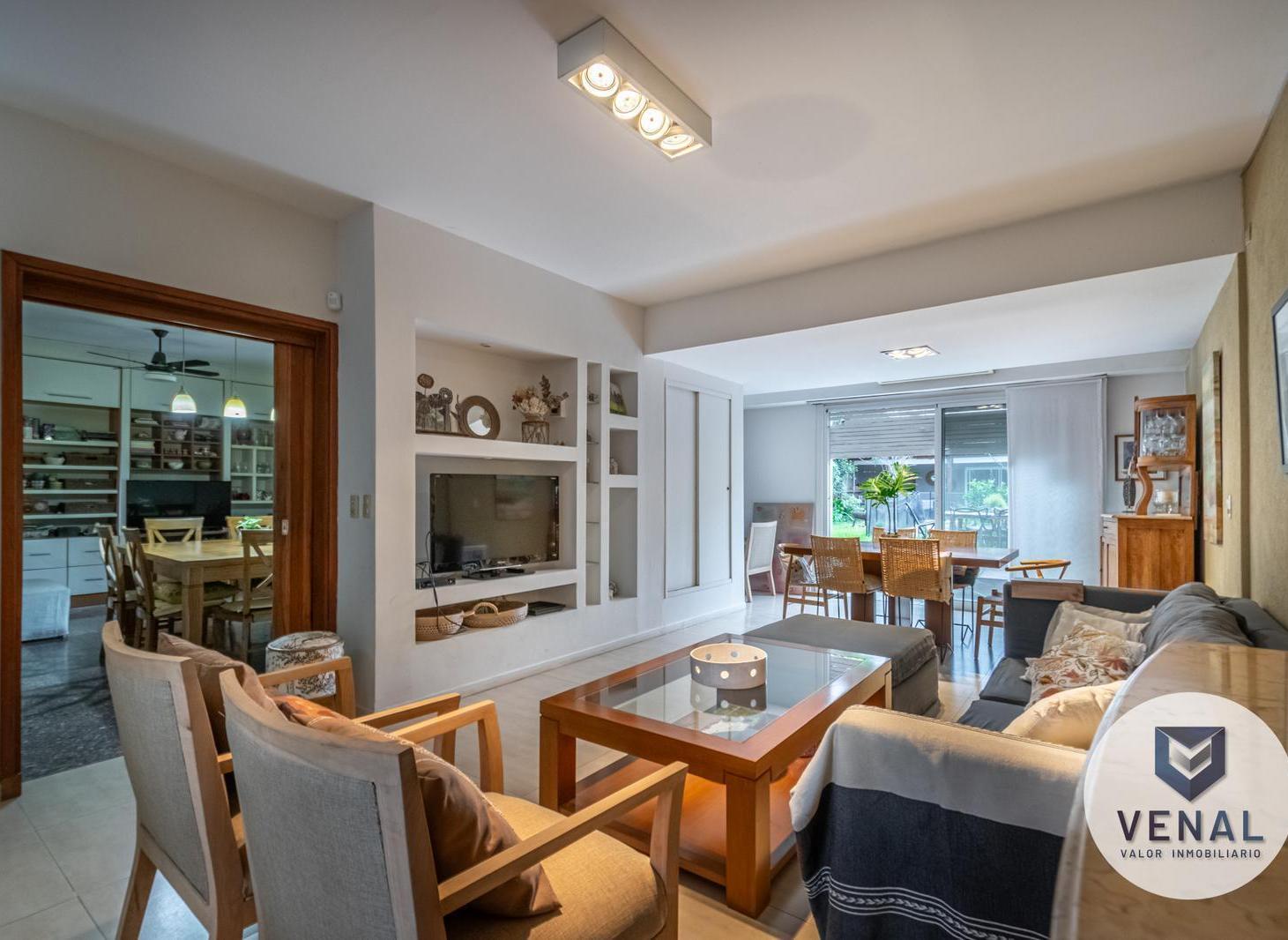 Foto de Casa en venta en Martínez, 6 ambientes con quincho y pileta - San Isidro, imagen 2