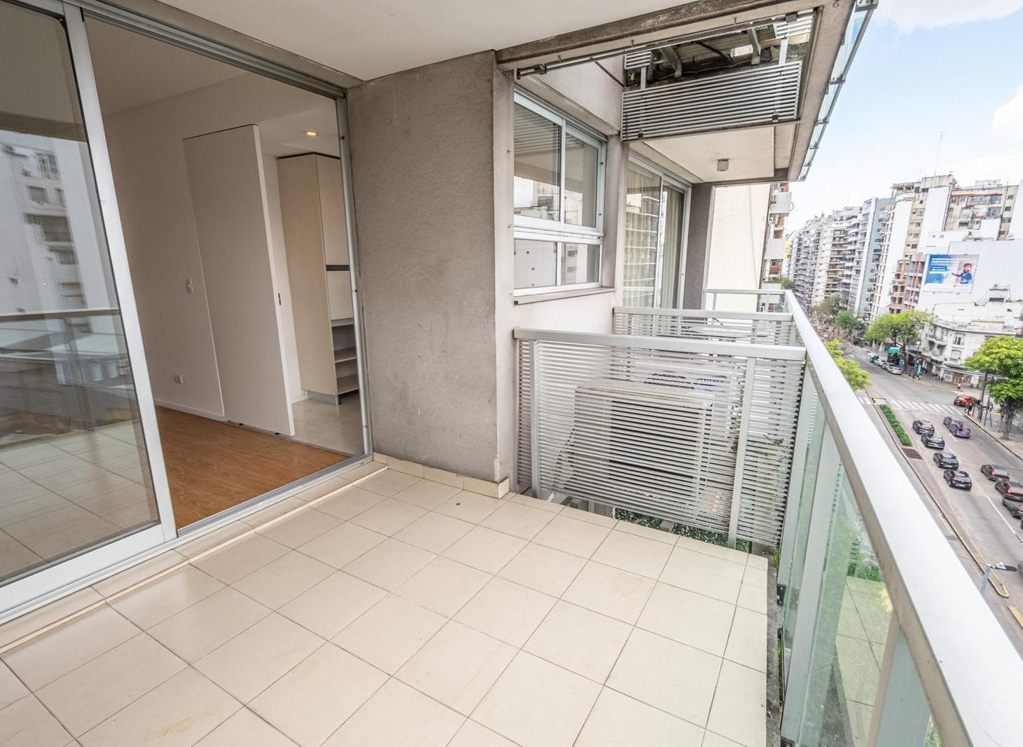 Foto de Venta de departamento 2 ambientes con balcón, 7mo piso con vista, imagen 3