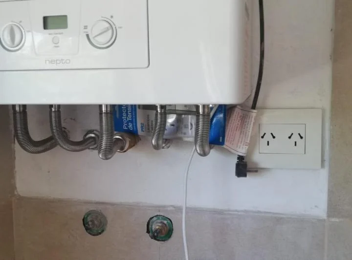 ALQUILER DUPLEX EN PLOTTIER 4