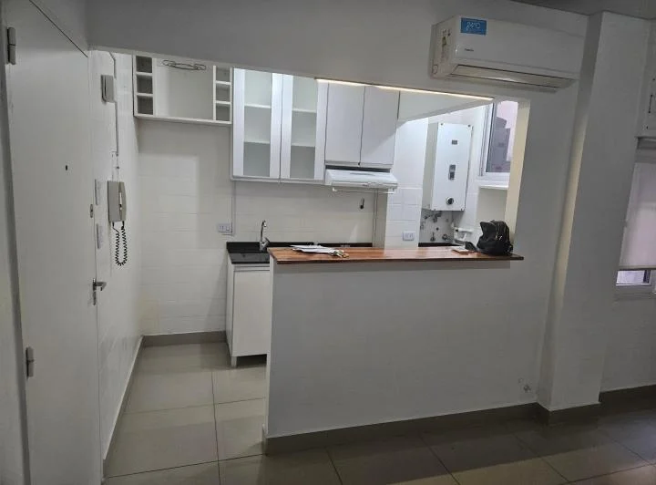 Departamento 2 ambientes con cocina integrada 4