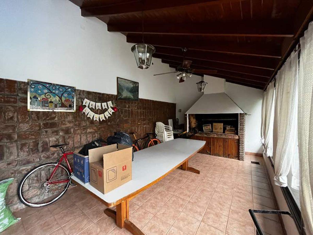 Foto de Casa en venta barrio parque bernal, imagen 2