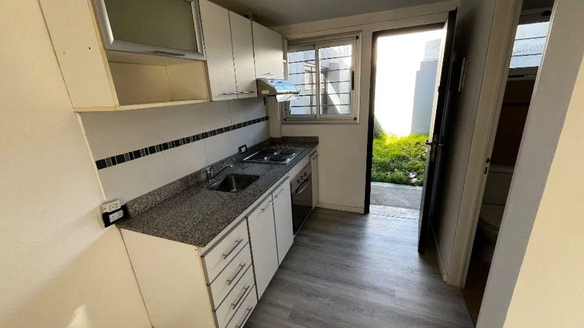 Departamento venta Quilmes Oeste Centro 4
