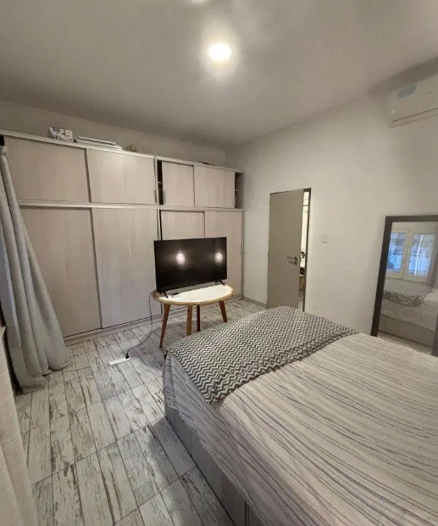 Casa PH venta Bernal Centro 2