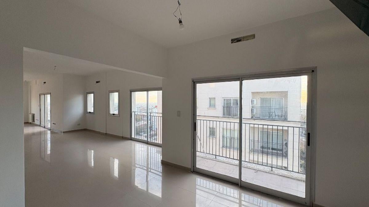 Foto de Departamento venta Bernal Centro, imagen 1