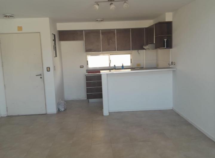 DÚPLEX EN ALQUILER – VILLA URQUIZA 3