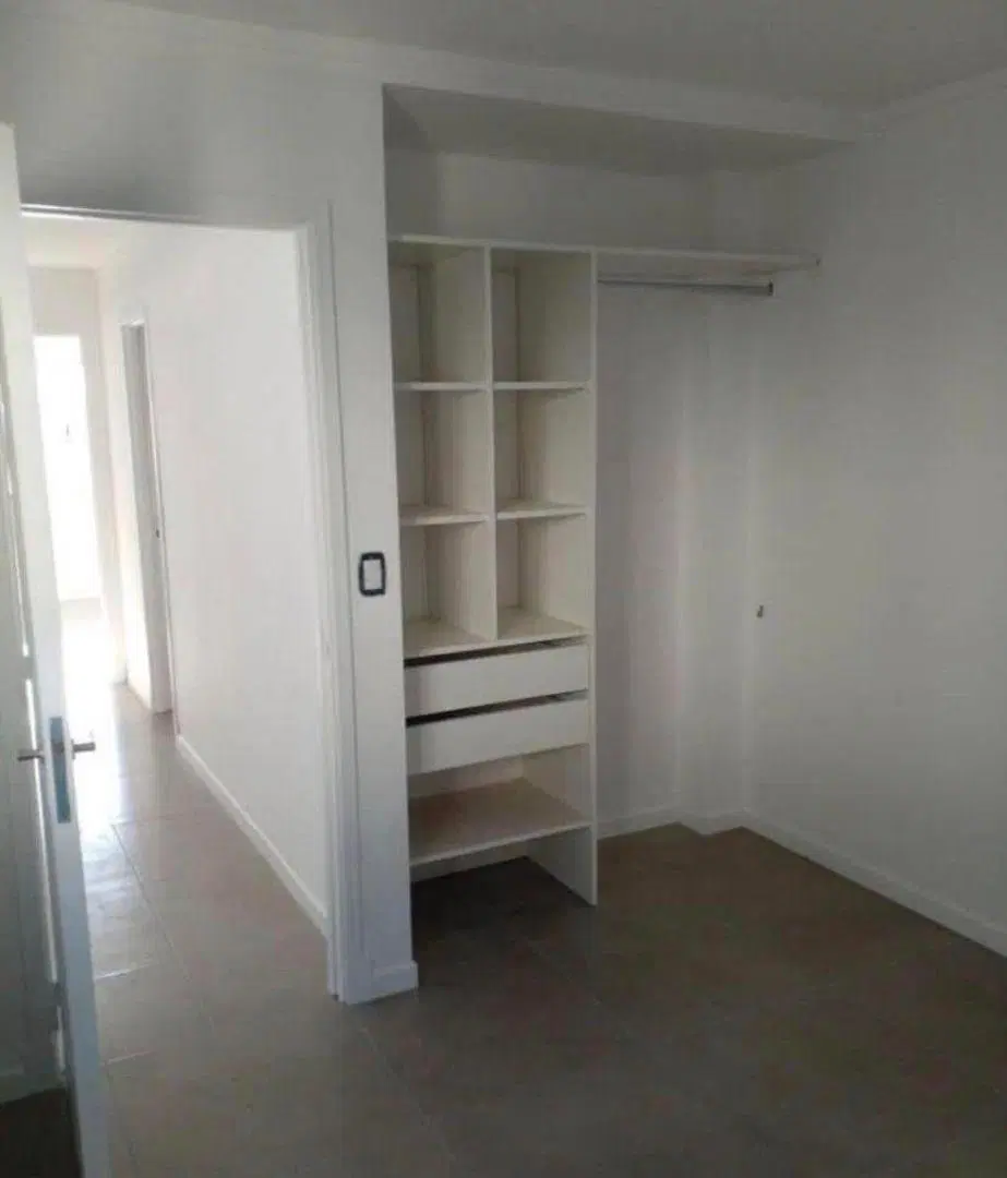 Departamento tipo duplex 3 ambientes en alquiler Barrio Caisamar 5