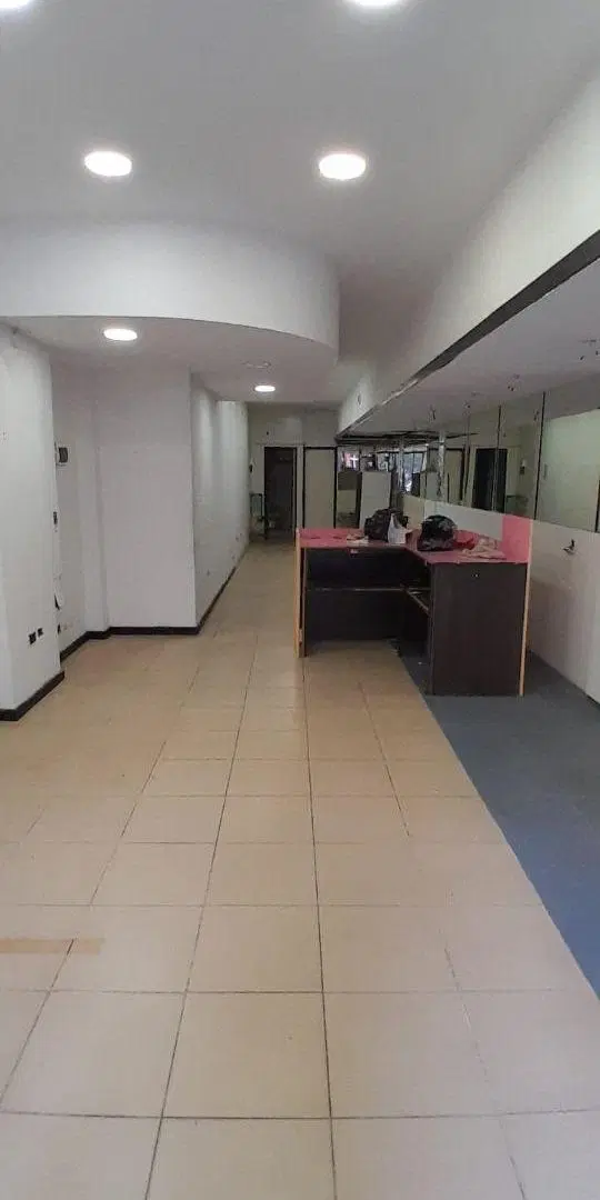 Local comercial de 60 m² en Alquiler en Centro 5