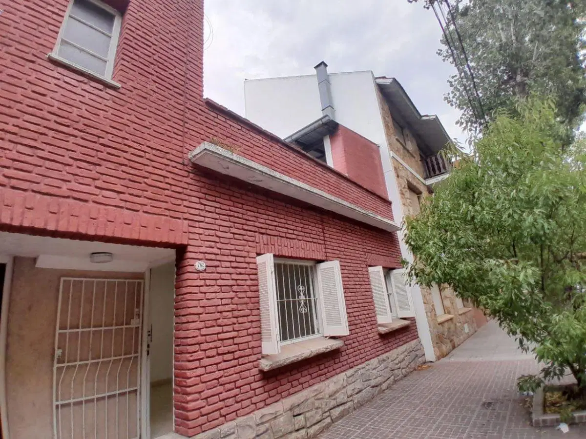 Casa en alquiler con 2 dormitorios en 14 de Julio al 700 2