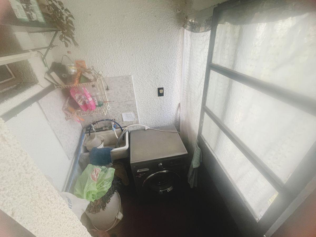 Foto de DEPARTAMENTO EN VENTA 4 AMBIENTES AYOLAS Y AV POLONIA, imagen 5