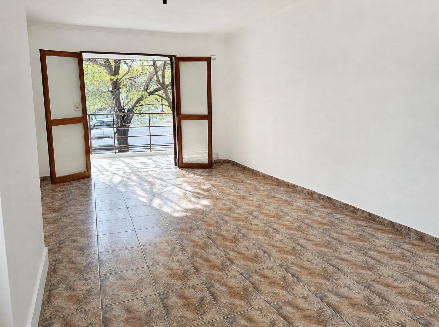 Foto de Departamento en alquiler de 2 dormitorios con balcón · Duarte Quiroz, imagen 2