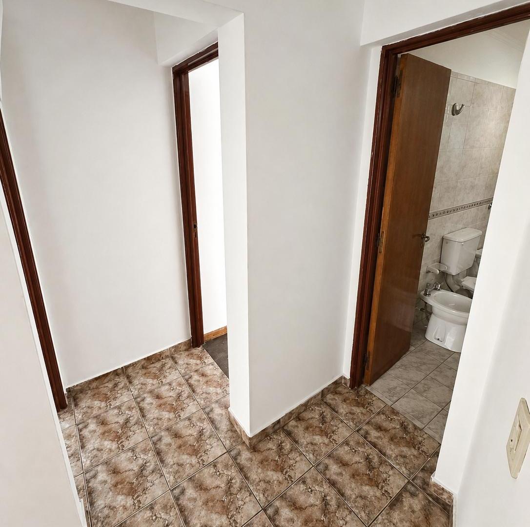 Foto de Departamento en alquiler de 2 dormitorios con balcón · Duarte Quiroz, imagen 5