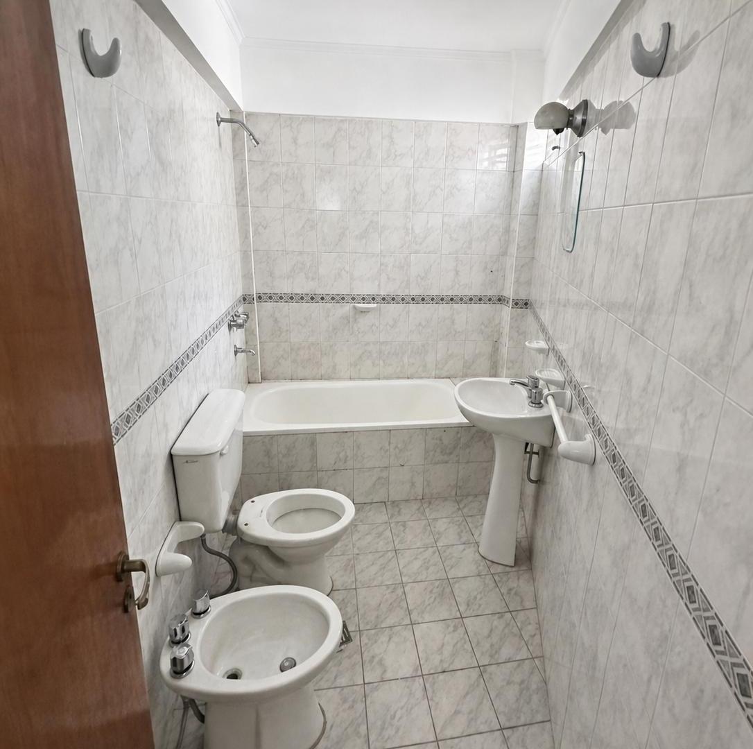 Foto de Departamento en alquiler de 2 dormitorios con balcón · Duarte Quiroz, imagen 1
