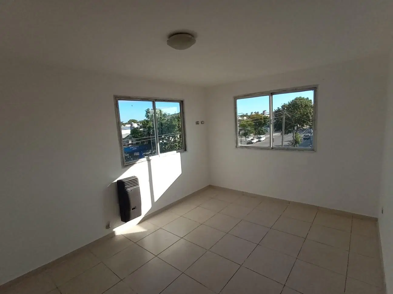 Departamento 2 ambientes Brown y Jara (frente) 3