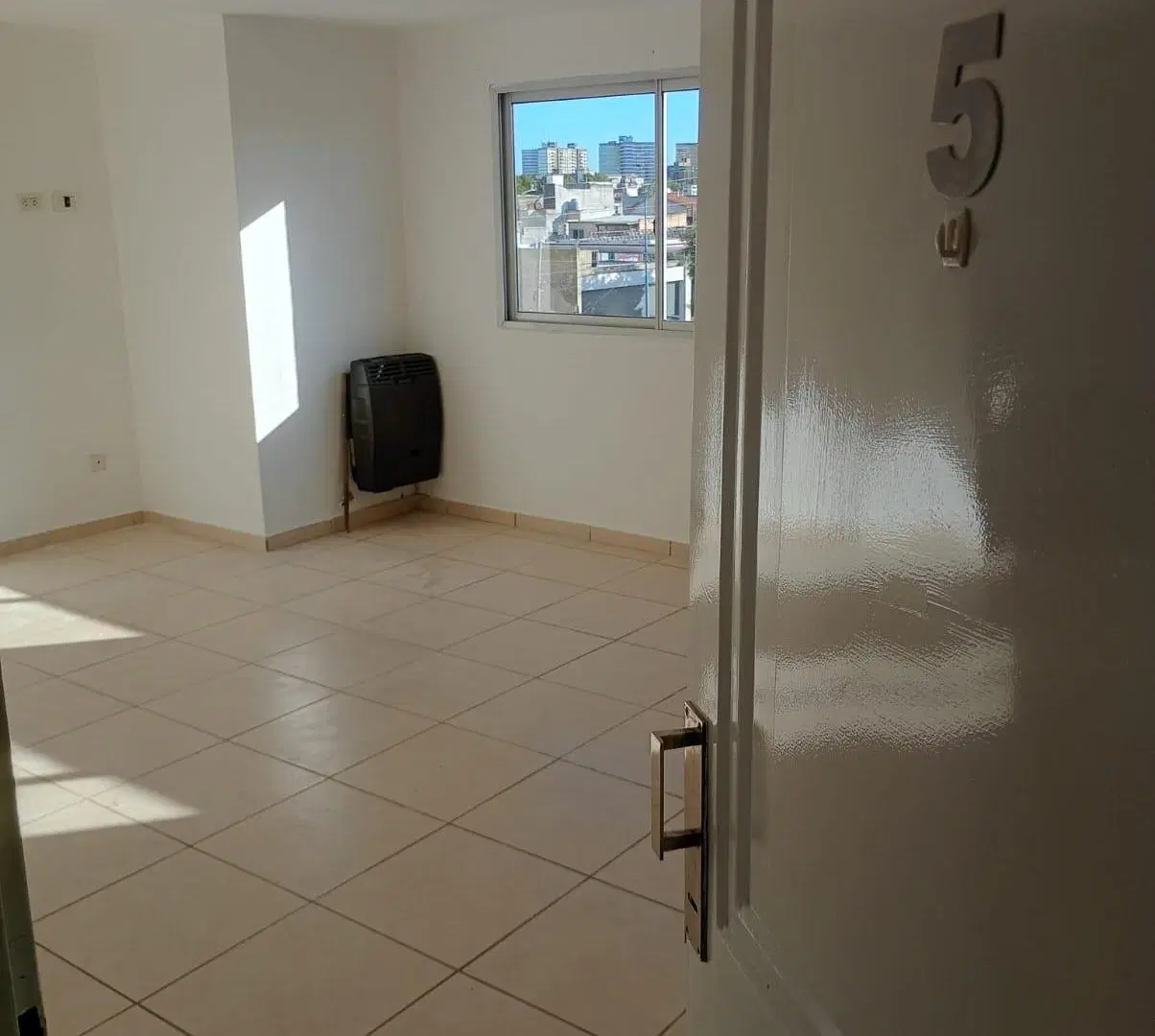 Departamento 2 ambientes Brown y Jara (frente) 1