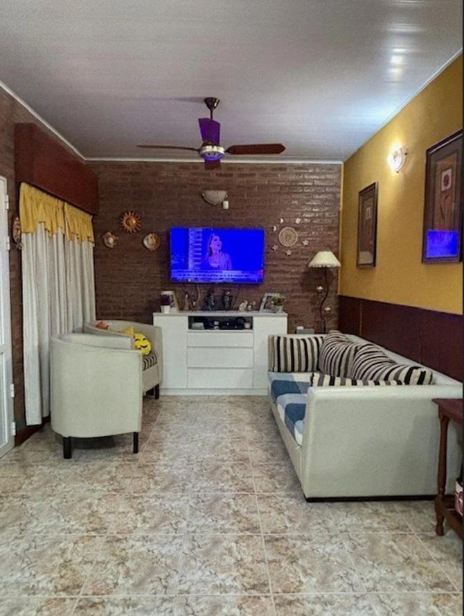 Foto de CASA QUINTA CON PILETA EN CASILDA, imagen 4