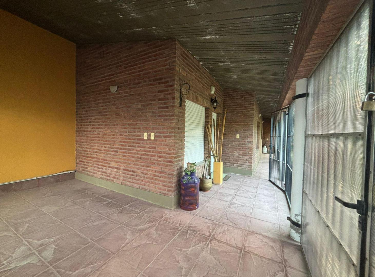 Foto de CASA QUINTA CON PILETA EN CASILDA, imagen 2