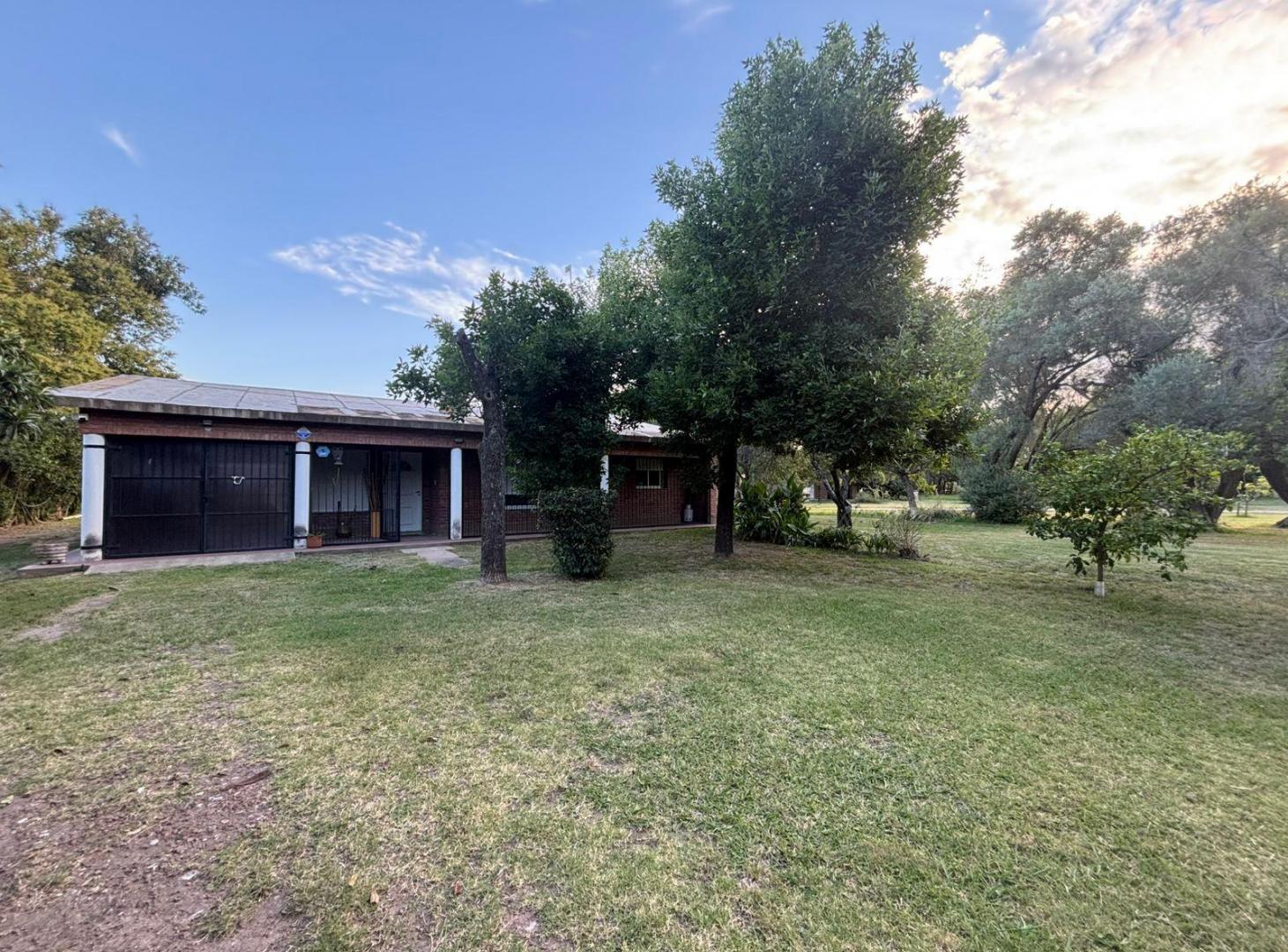CASA QUINTA CON PILETA EN CASILDA