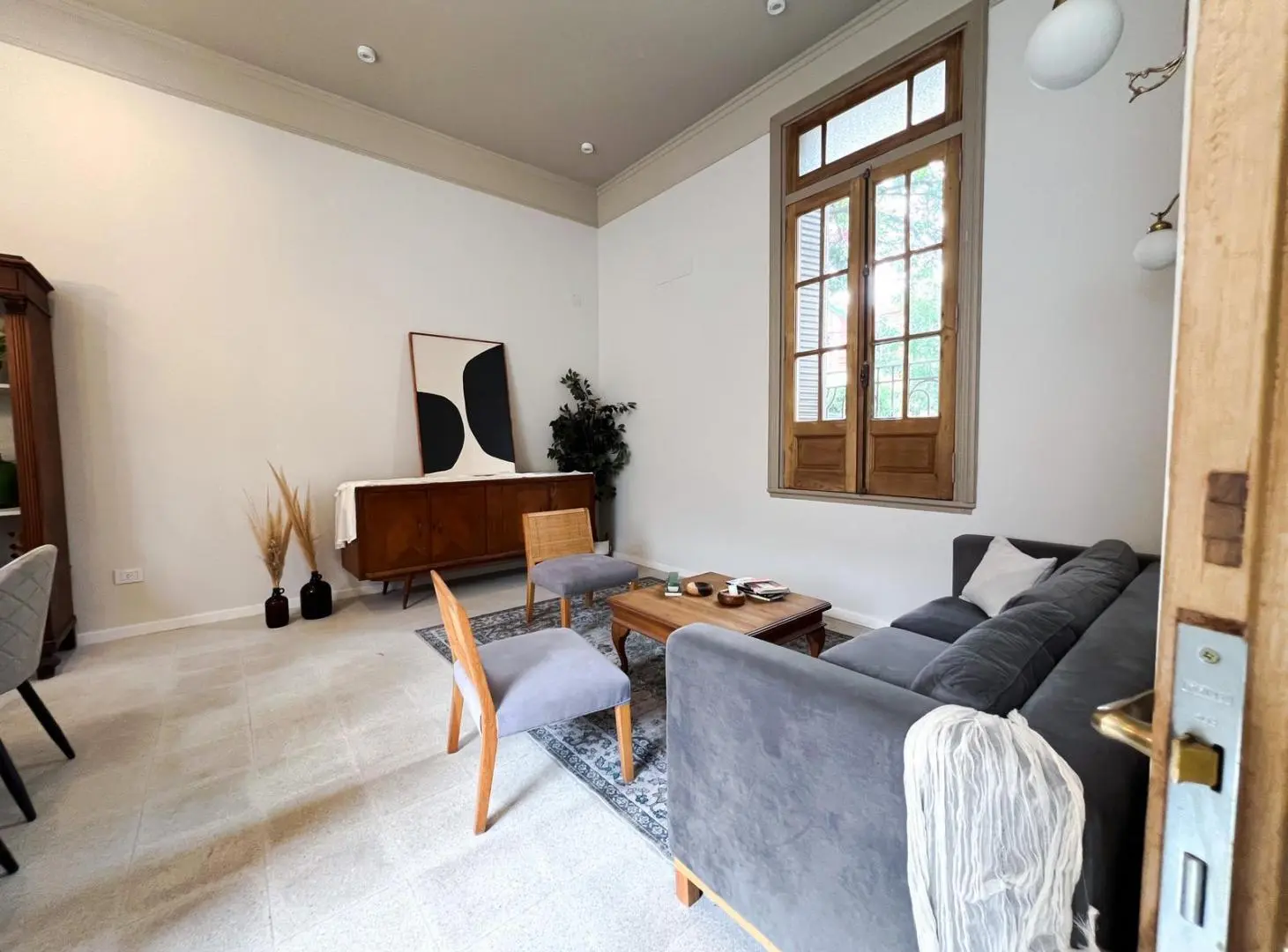 VENTA CASA RECICLADA TRES DORMITORIOS CON PILETA COCHERA 5
