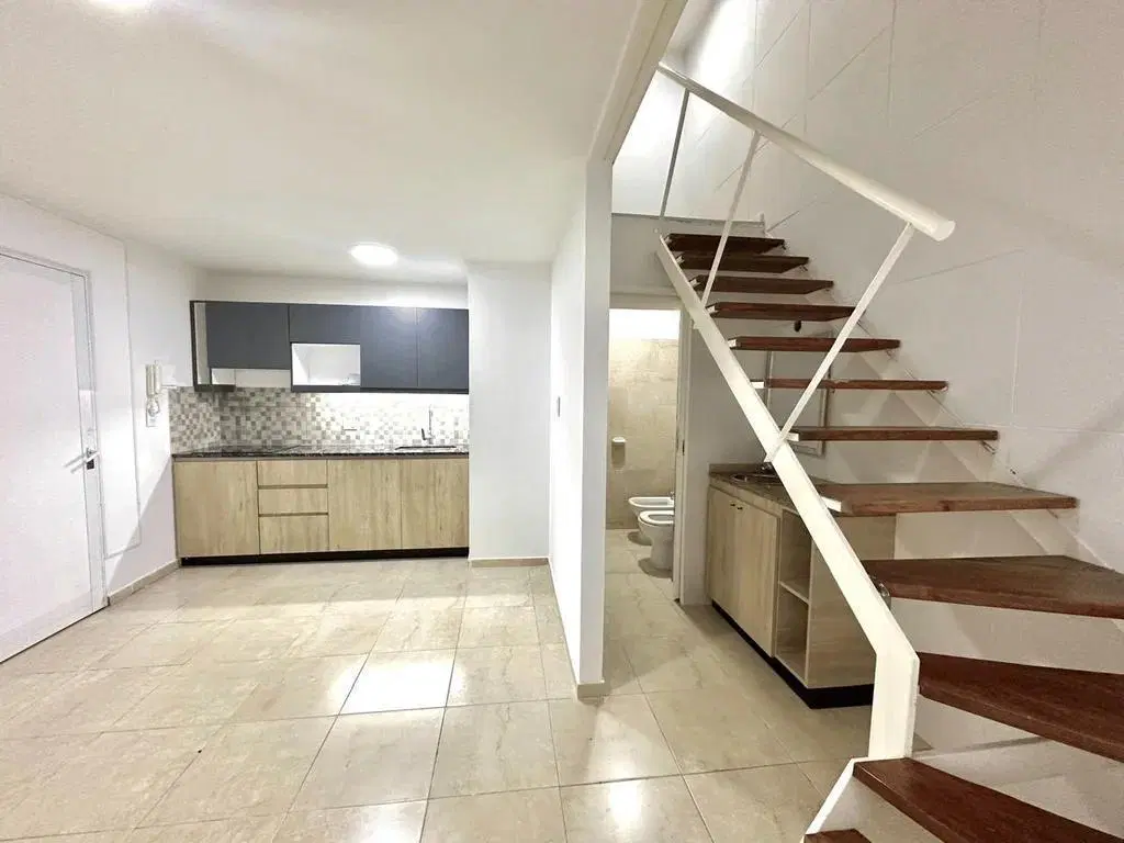 Departamento con patio 5