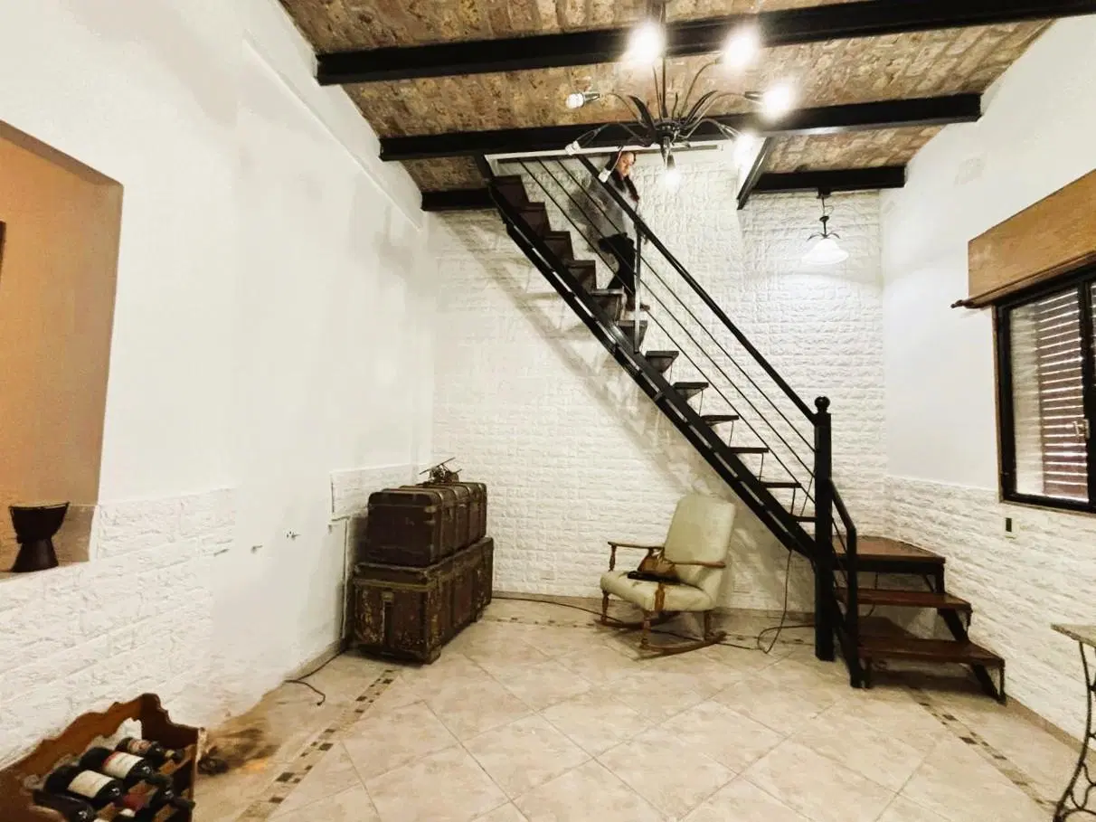 Casa de dos dormitorios y patio 2