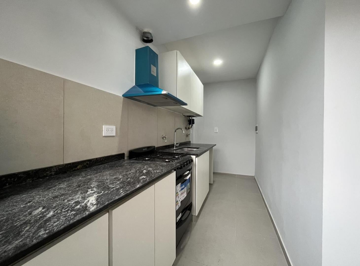 Foto de Venta Casa 3 dormitorios comodín totalmente reciclado en Lomas de, imagen 3