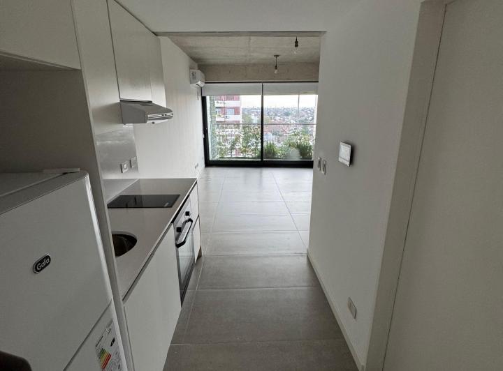 Mono ambiente AMUEBLADO a estrenar con COCHERA - edificio de lujo 4