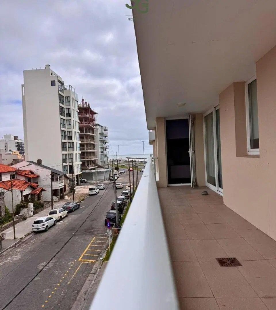Departamento de 2 ambientes a la calle, frente al mar. Parque Luro, Mar del Plata 2