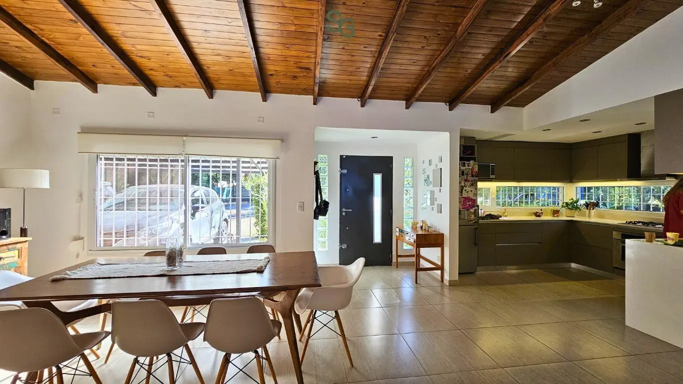 Casa de 3 ambientes con quincho separado y pileta. El Sosiego, Mar del Plata 2