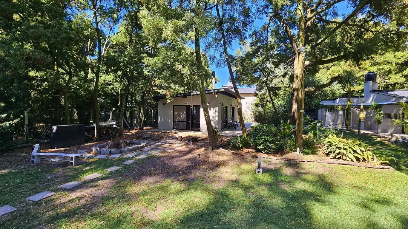 Casa de 3 ambientes con quincho separado y pileta. El Sosiego, Mar del Plata 1