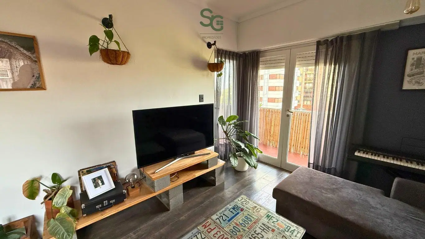Departamento de 2 ambientes con balcon a la calle y vista al mar. Playa Grande, Mar del Plata 4